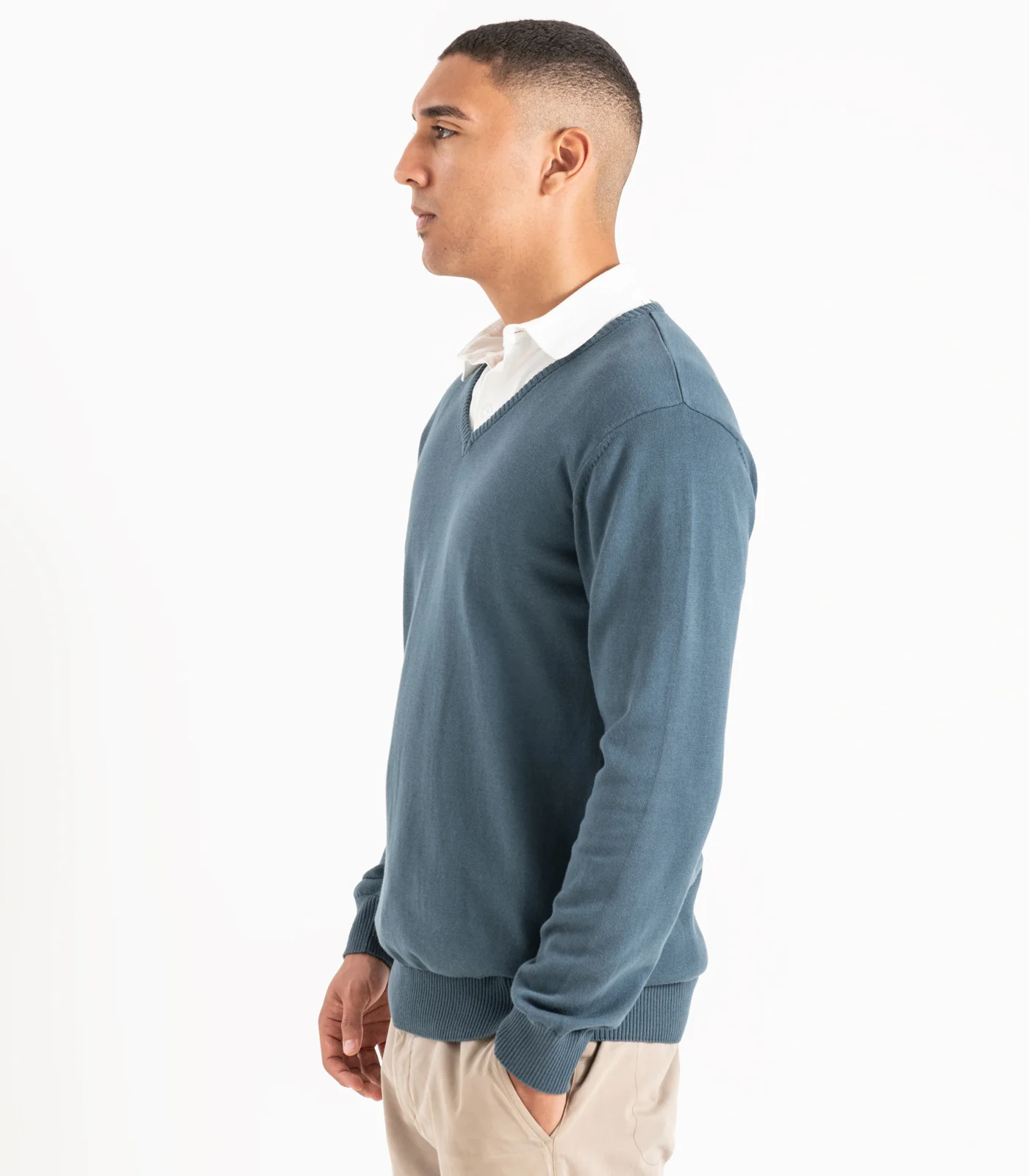 Organic Cotton Fine Knit V-Neck Sweater - Image 7