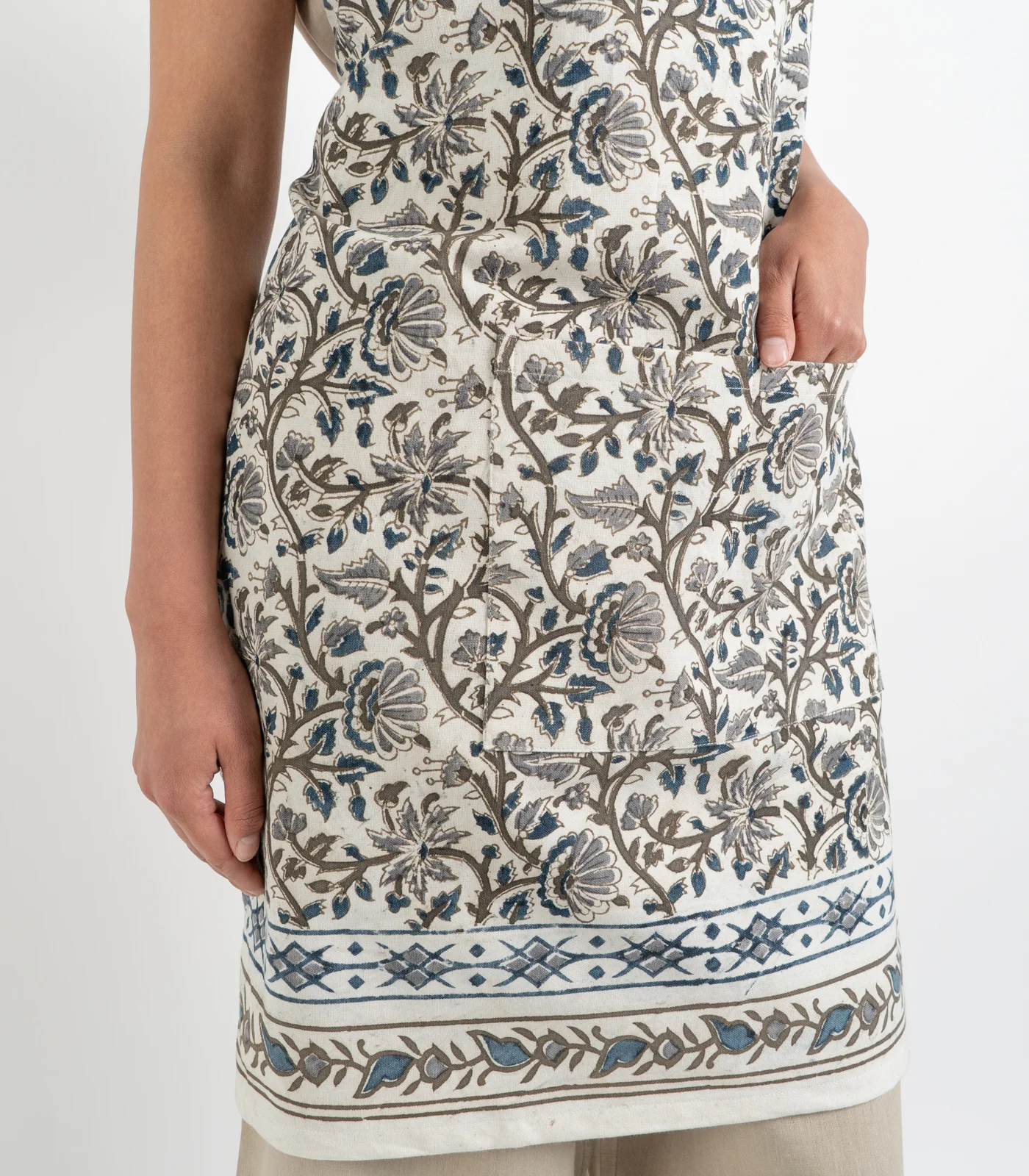 Organic Cotton Kalamkari Apron - Image 6