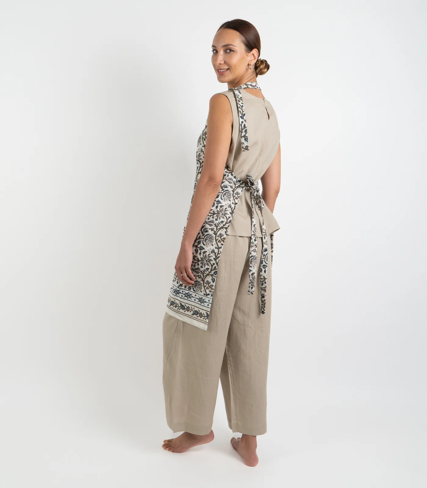 Organic Cotton Kalamkari Apron - Image 7